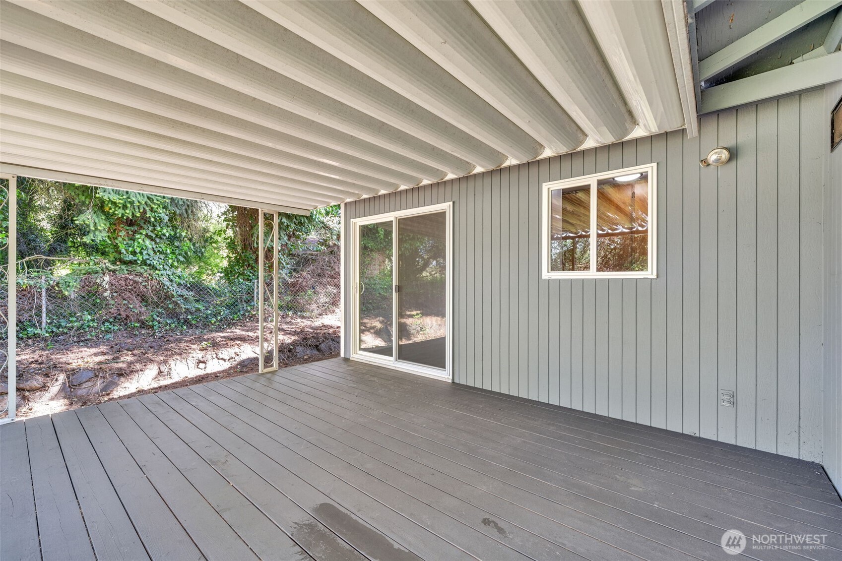 12833 9th Avenue Southwest Burien, WA 98146 - Photo 32 of 39