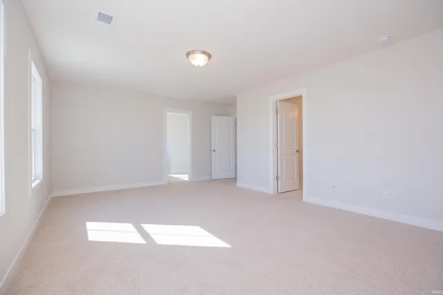 $384,800 | 4812 Chelmsford Drive, Newburgh, IN 47630