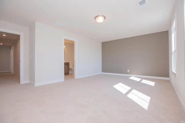 $384,800 | 4812 Chelmsford Drive, Newburgh, IN 47630