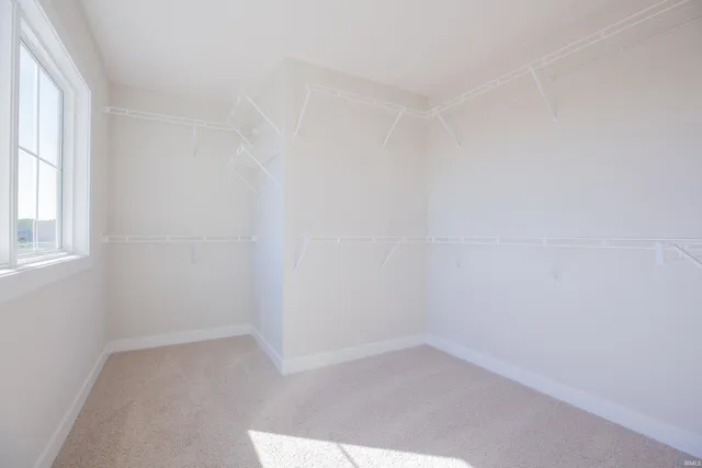 $384,800 | 4812 Chelmsford Drive, Newburgh, IN 47630