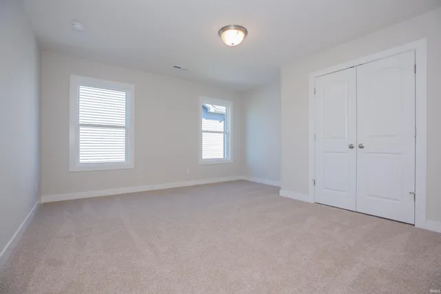 $384,800 | 4812 Chelmsford Drive, Newburgh, IN 47630