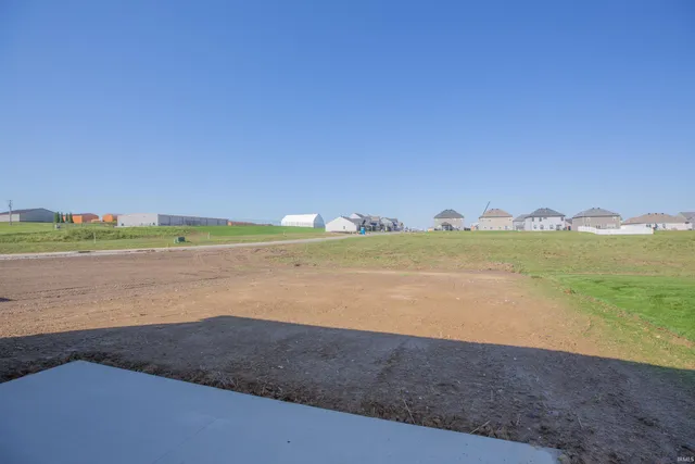 $384,800 | 4812 Chelmsford Drive, Newburgh, IN 47630