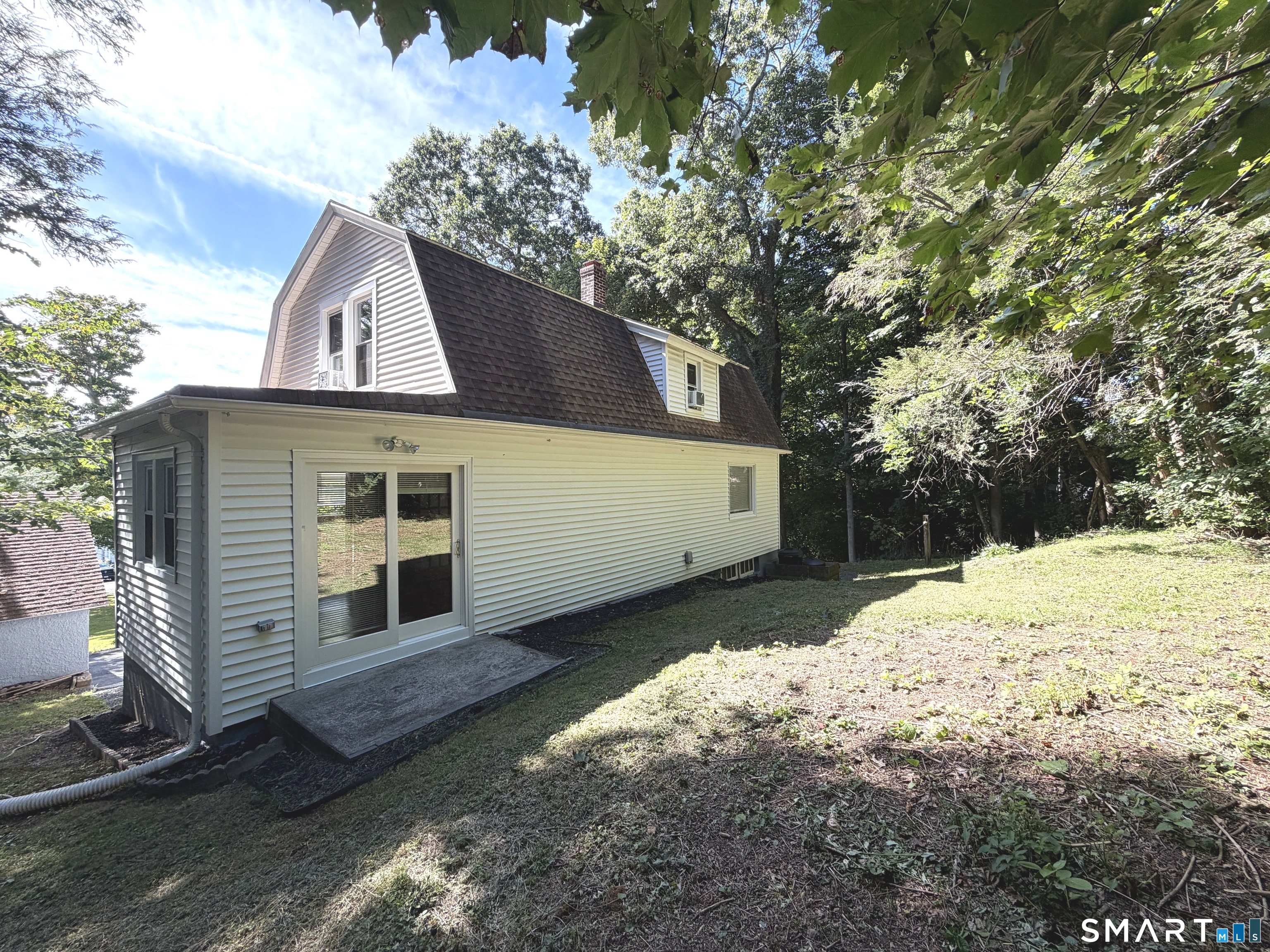 33 Chestnut Grove Road Watertown, CT 06795 - Photo 9 of 36 Gallery Image 9