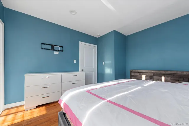 $749,999 | 257 Biltmore Avenue, Elmont, NY 11003