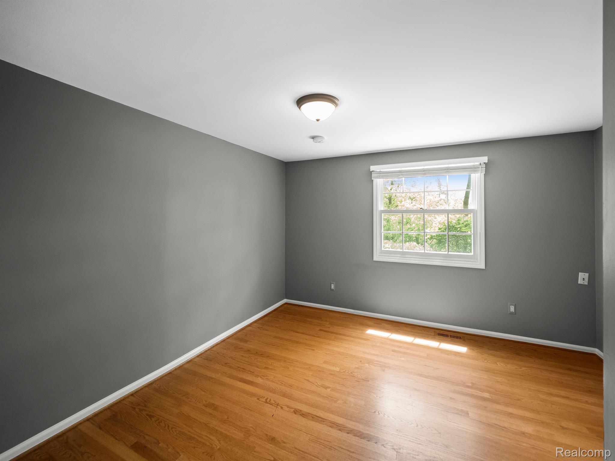 130 Guilford Road Bloomfield Hills, MI 48304 - Photo 28 of 38 Gallery Image 28