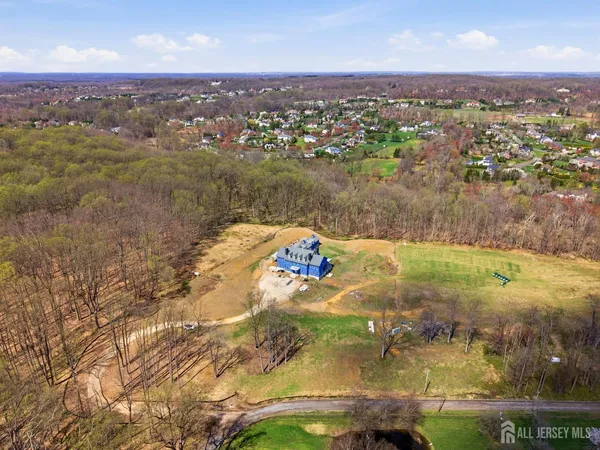 $3,500,000 | 131 Igoe Road, Morganville, NJ 07751