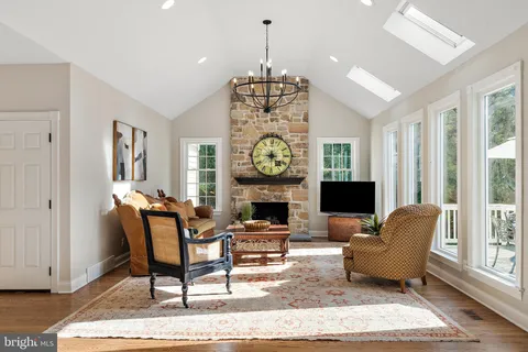 $1,500,000 | 10 Pheasants Ridge North, Wilmington, DE 19807