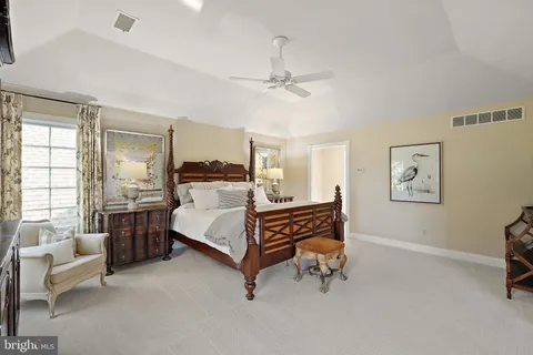 $1,500,000 | 10 Pheasants Ridge North, Wilmington, DE 19807