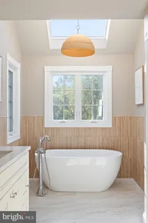 $1,500,000 | 10 Pheasants Ridge North, Wilmington, DE 19807