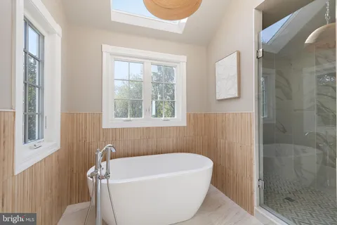 $1,500,000 | 10 Pheasants Ridge North, Wilmington, DE 19807