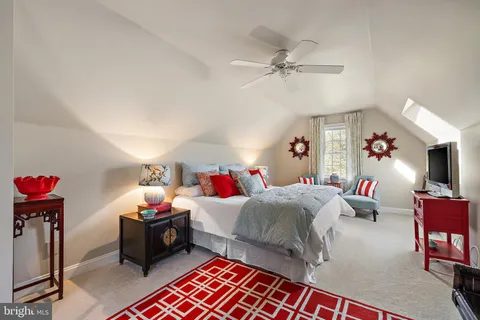 $1,500,000 | 10 Pheasants Ridge North, Wilmington, DE 19807