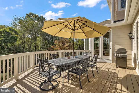 $1,500,000 | 10 Pheasants Ridge North, Wilmington, DE 19807