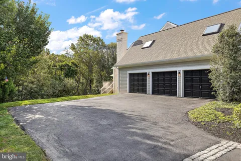 $1,500,000 | 10 Pheasants Ridge North, Wilmington, DE 19807