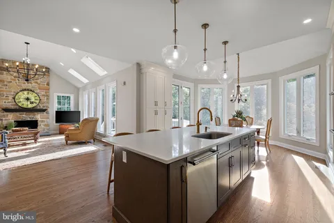 $1,500,000 | 10 Pheasants Ridge North, Wilmington, DE 19807