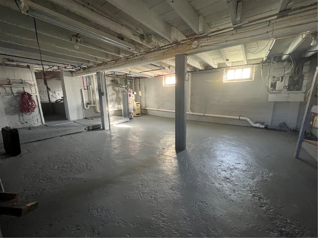 45 Jutras Street Pawtucket, RI 02861 - Photo 10 of 11