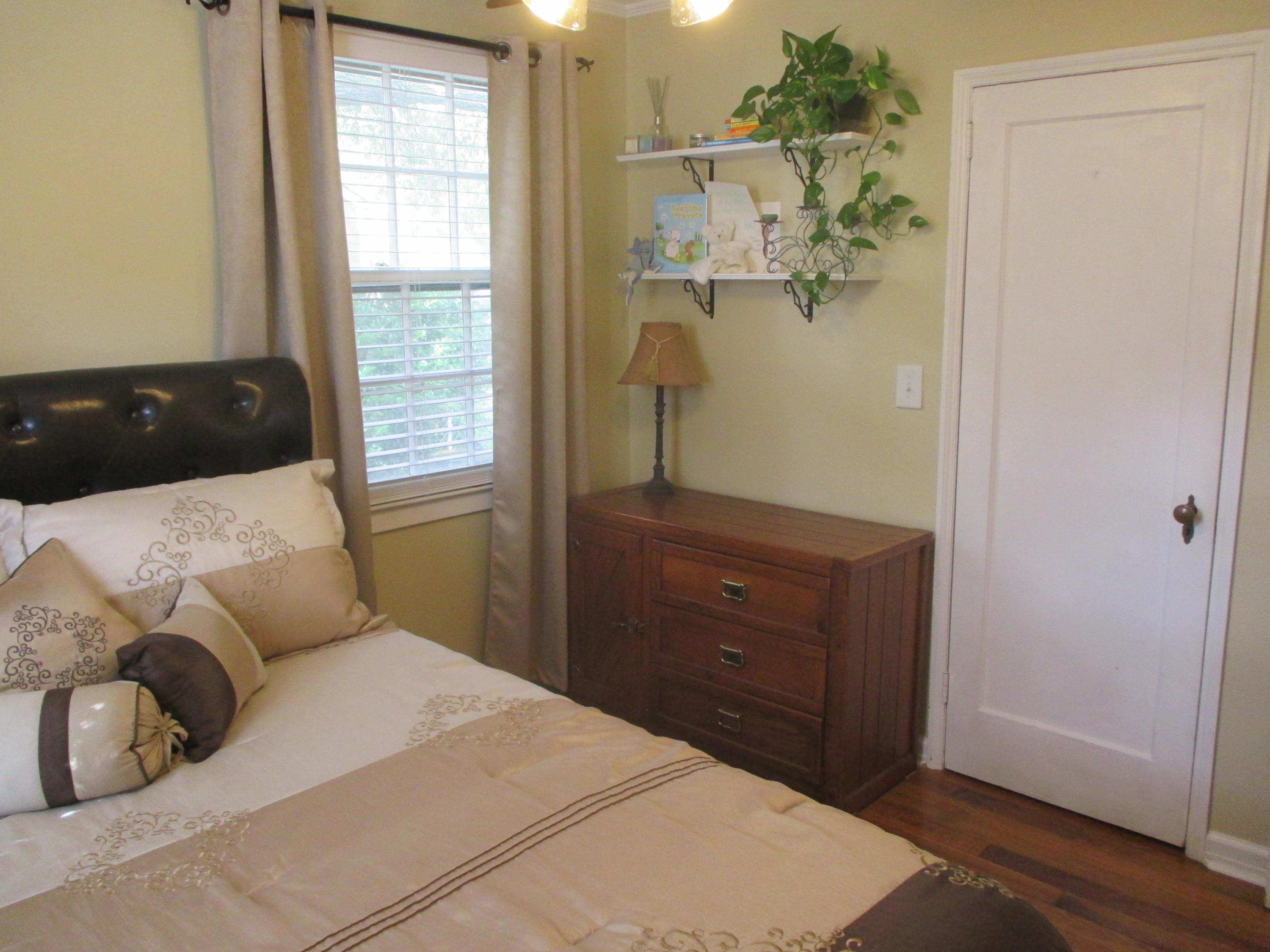 4807 Chesterfield Road North Charleston, SC 29405 - Photo 15 of 23 2015-04-12 22.54.33