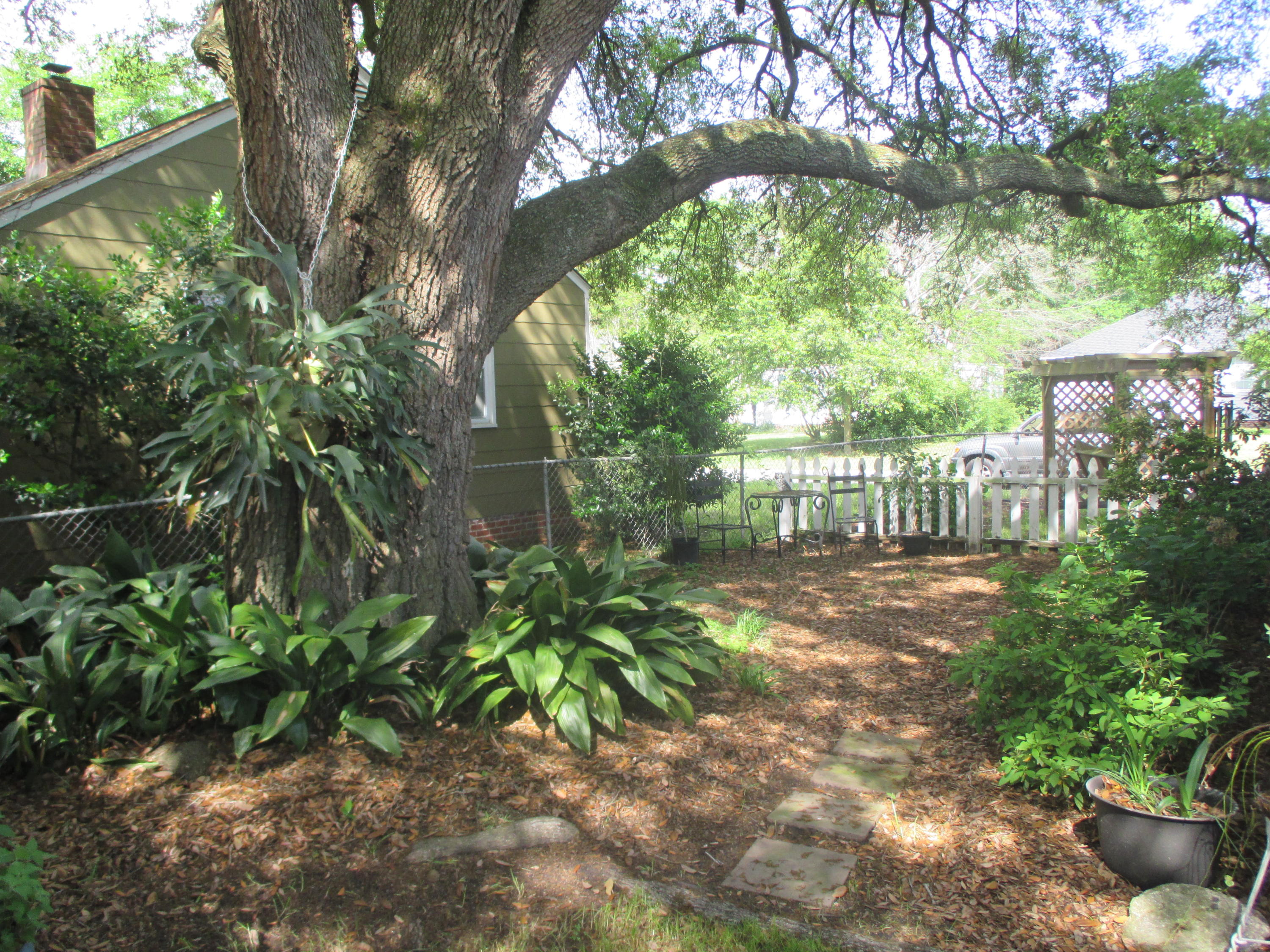 4807 Chesterfield Road North Charleston, SC 29405 - Photo 23 of 23 2015-04-12 23.00.28