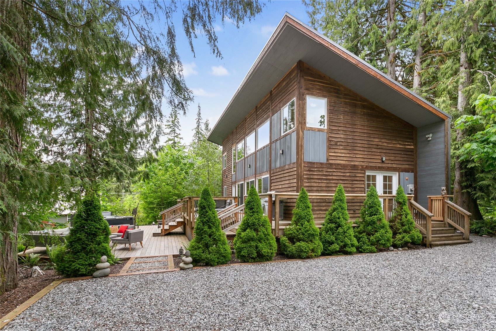 11077 Alpine Road Glacier, WA 98244 - Photo 1 of 40 Gallery Image 1