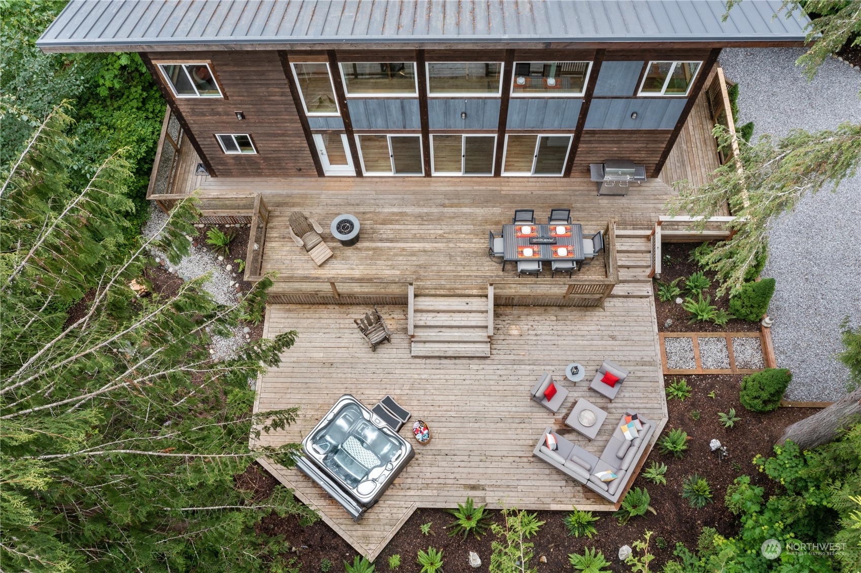 11077 Alpine Road Glacier, WA 98244 - Photo 3 of 40 Gallery Image 3