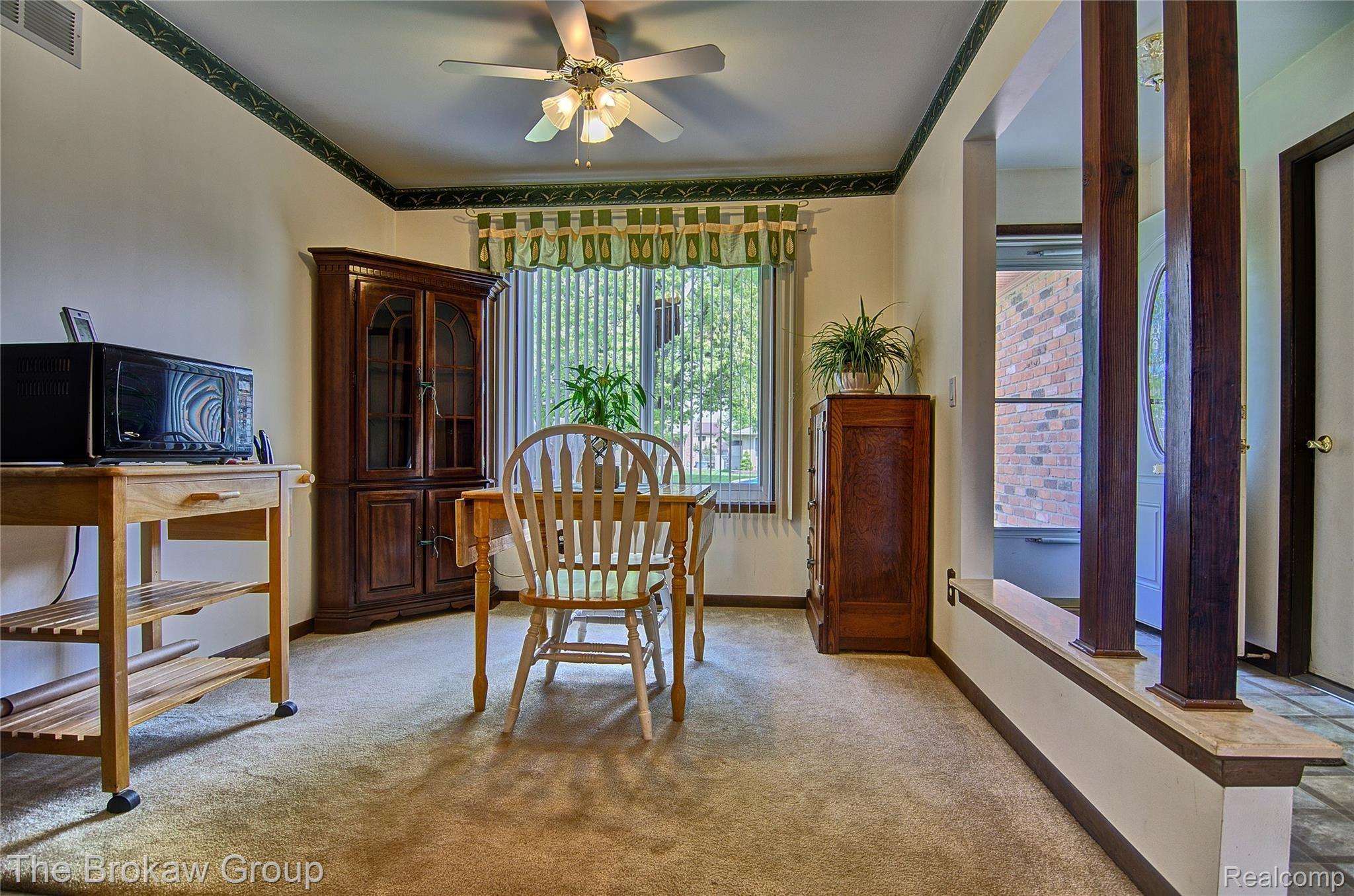 47363 Royal Road Macomb, MI 48044 - Photo 6 of 58 _DSC0016_7_8.jpg
