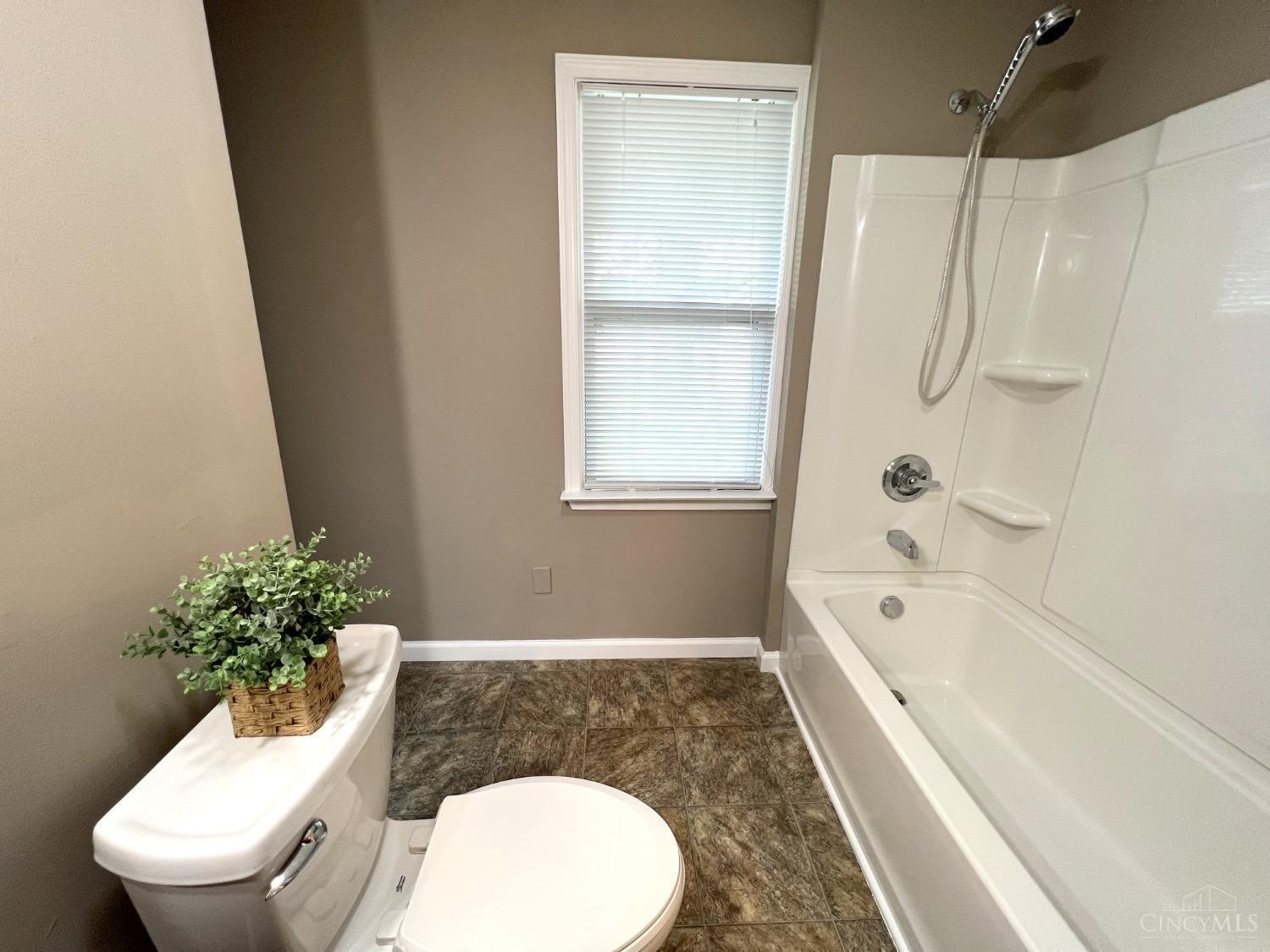 5301 Salem Road Morrow, OH 45152 - Photo 11 of 20 Gallery Image 11