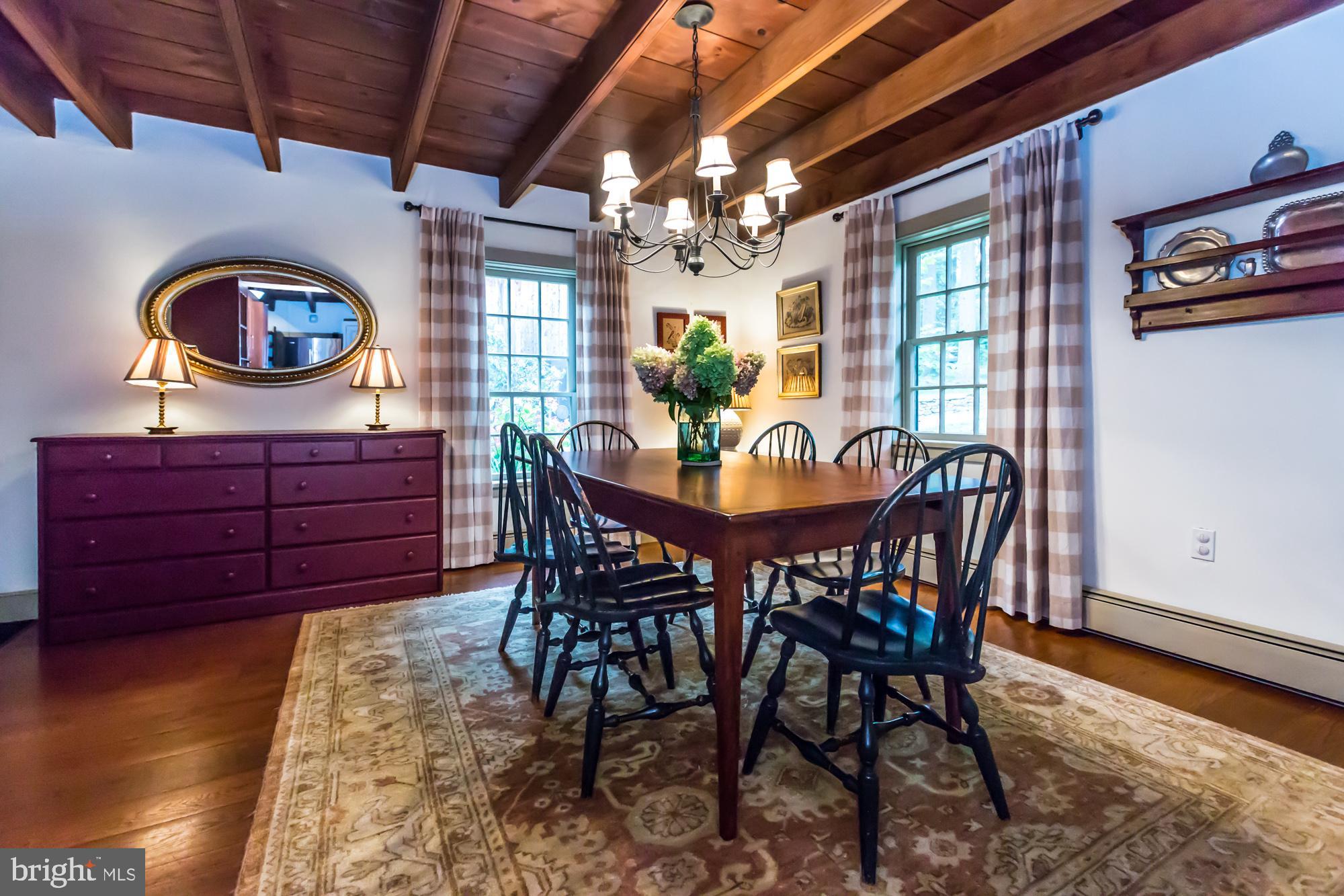 921 Mt Pleasant Road Pottstown, PA 19465 - Photo 14 of 41 Dining Room