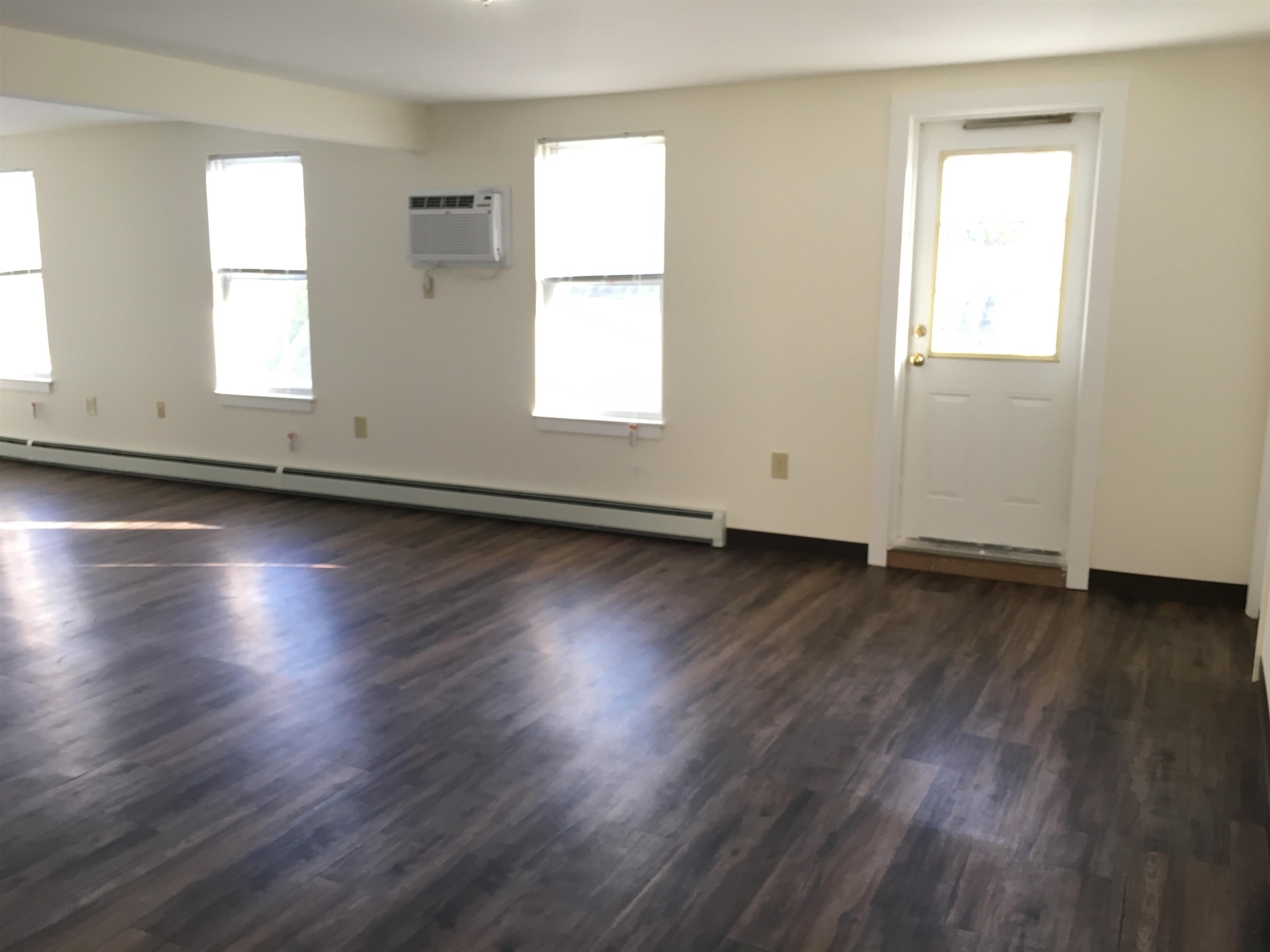 93 Second Street, Unit 3 Manchester, NH 03102 - Photo 16 of 57