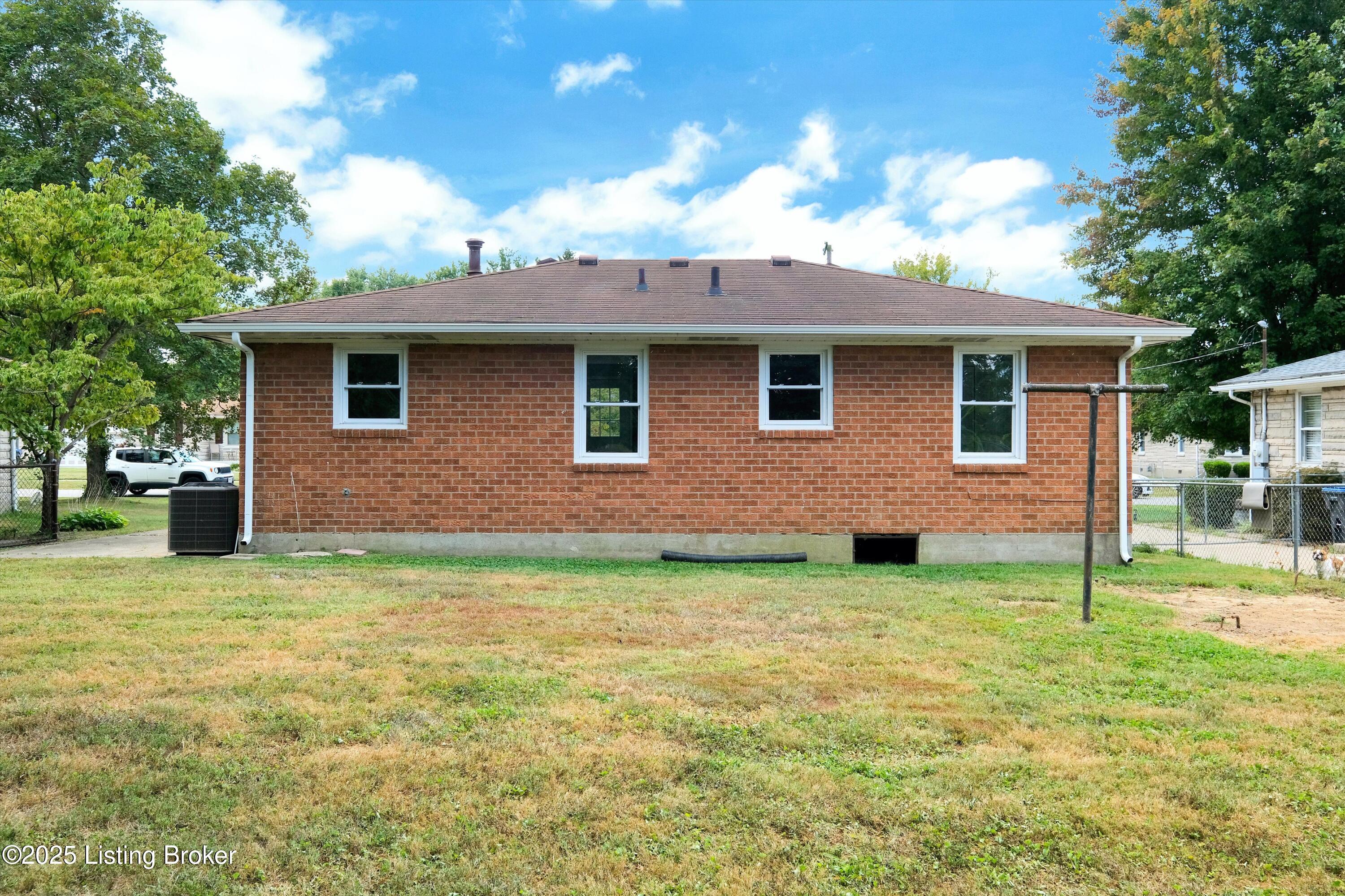 6509 Delton Road Louisville, KY 40258 - Photo 33 of 35 Rear View