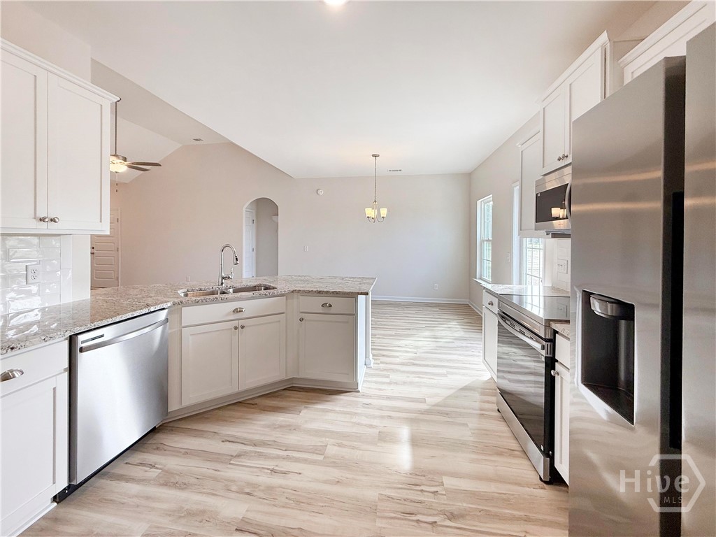 1118 Buckhead Loop Southeast Allenhurst, GA 31301 - Photo 5 of 18