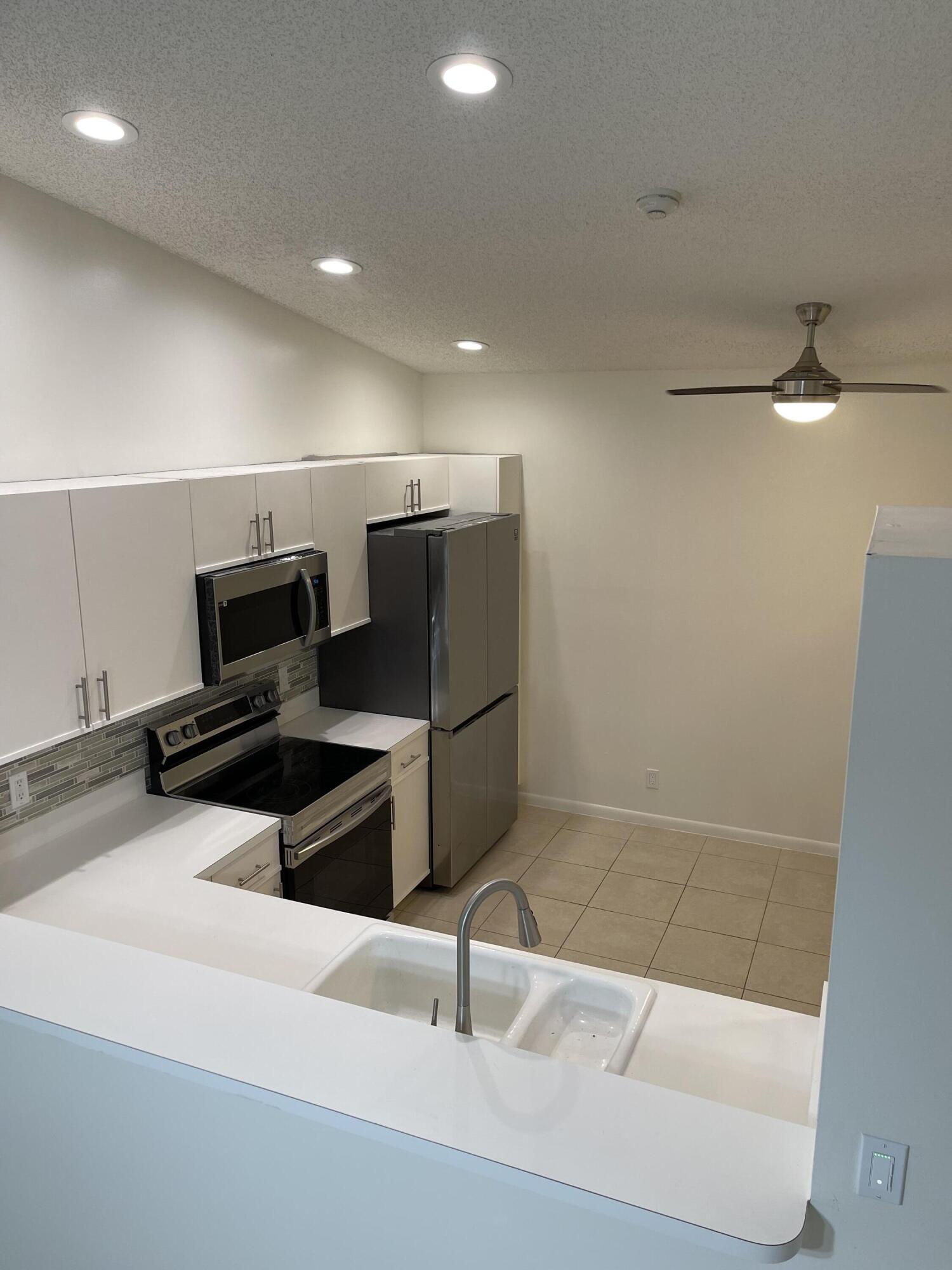 10482 Mateo Court Boca Raton, FL 33498 - Photo 11 of 25 IMG_8266