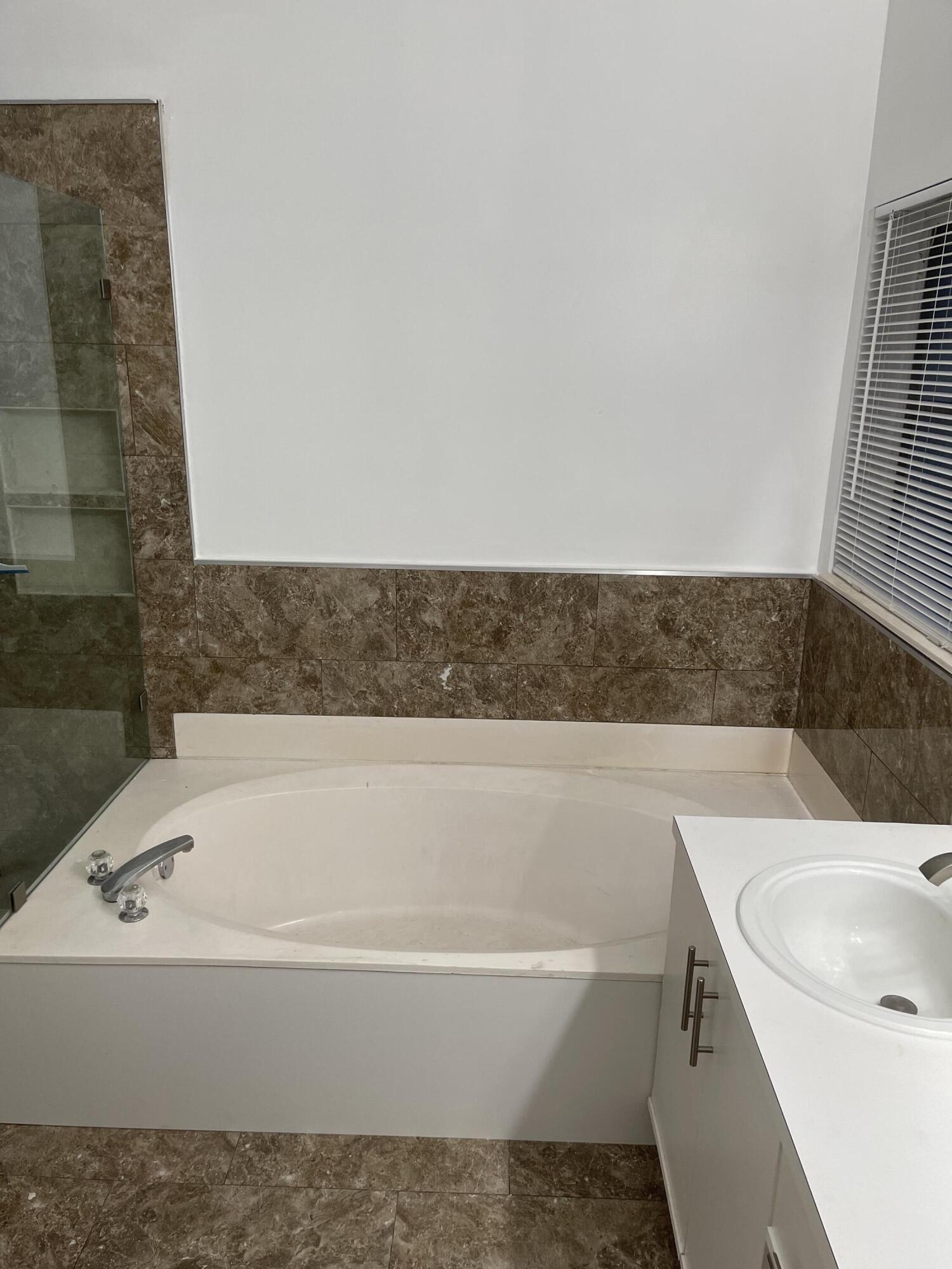 10482 Mateo Court Boca Raton, FL 33498 - Photo 23 of 25 IMG_8278