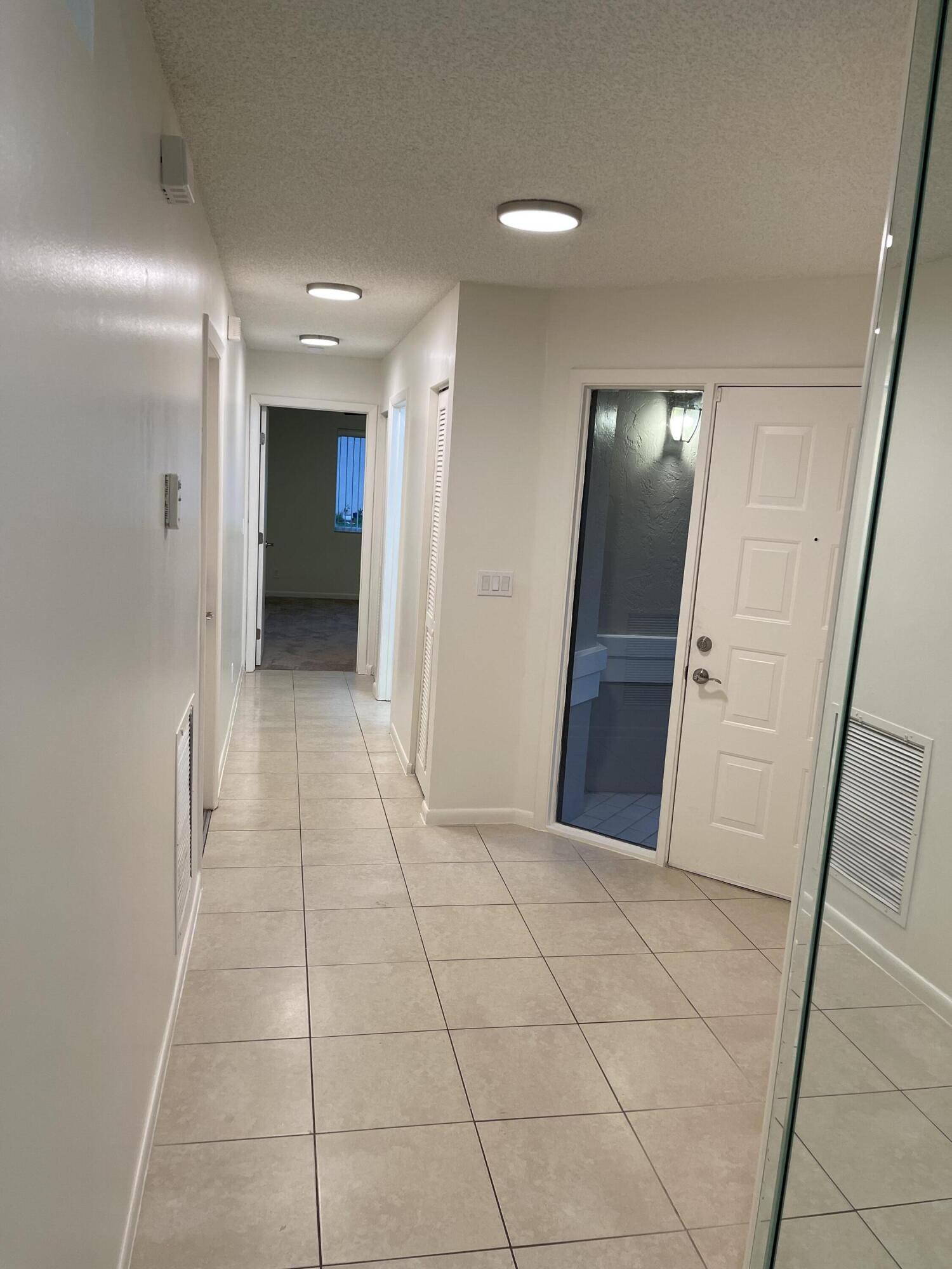 10482 Mateo Court Boca Raton, FL 33498 - Photo 6 of 25 IMG_8261