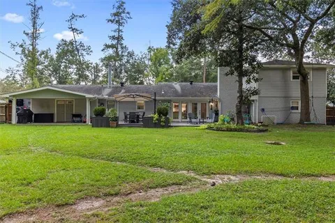 $650,000 | 1118 West 11th Avenue, Covington, LA 70433
