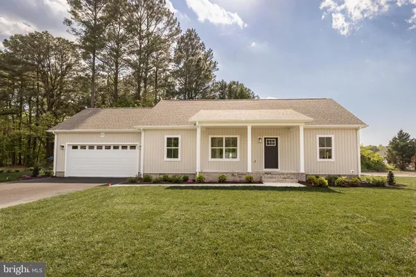 $369,900 | 129 Holly Hill Court, Fruitland, MD 21826