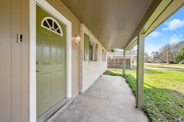 $214,900 | 3584 Courtland Drive, Baton Rouge, LA 70814