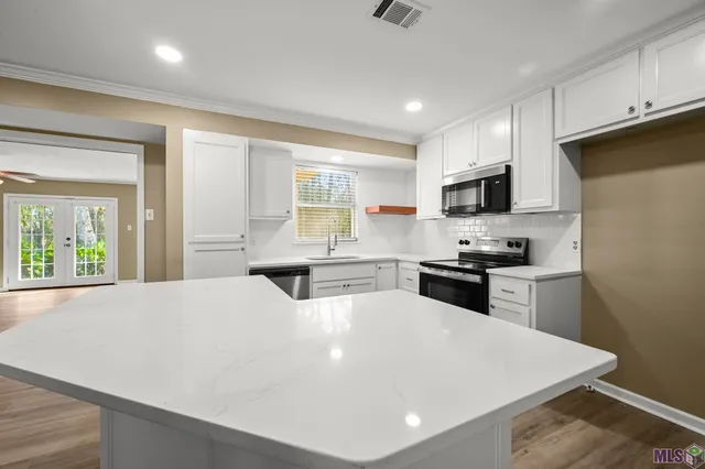 $214,900 | 3584 Courtland Drive, Baton Rouge, LA 70814