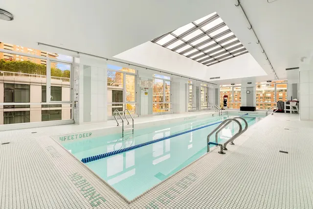 $15,950 | 200 Chambers Street, Unit 22C | TriBeCa