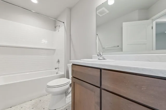 $432,000 | 2401 Wildcat Drive, Fitchburg, WI 53711