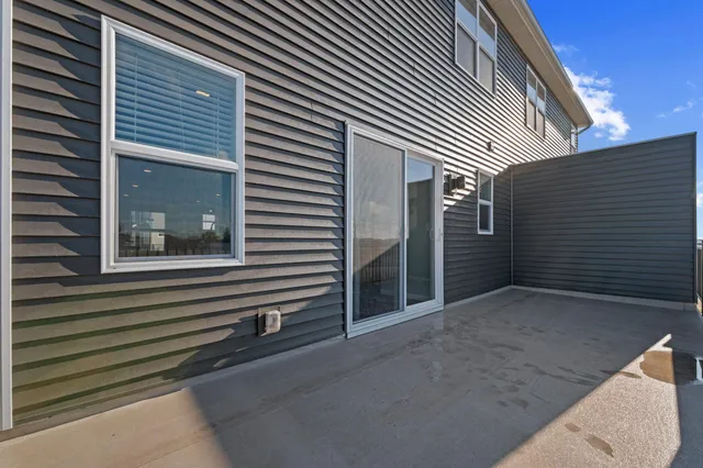 $432,000 | 2401 Wildcat Drive, Fitchburg, WI 53711