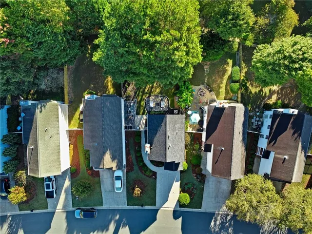 an aerial view of multiple house