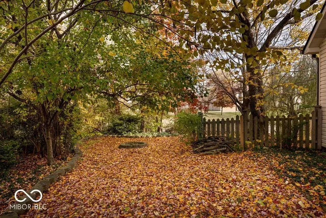 $400,000 | 11517 Moss Rock Court, Fishers, IN 46037