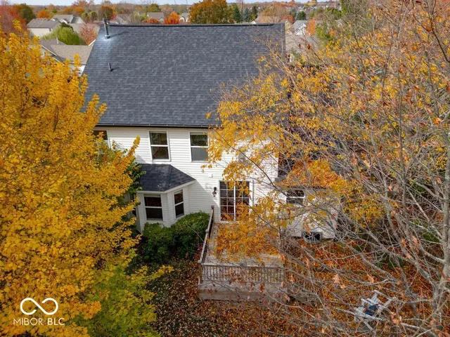 $400,000 | 11517 Moss Rock Court, Fishers, IN 46037