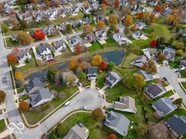 $400,000 | 11517 Moss Rock Court, Fishers, IN 46037