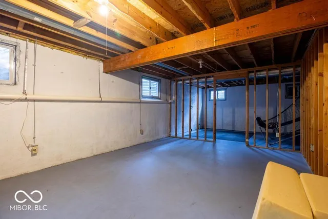 $400,000 | 11517 Moss Rock Court, Fishers, IN 46037