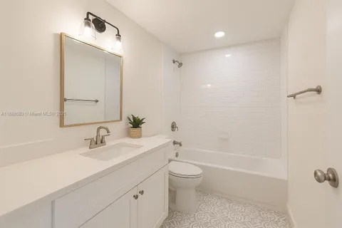 $318,000 | 8277 Southwest 128th Street, Unit 108, Pinecrest, FL 33156