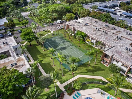 $318,000 | 8277 Southwest 128th Street, Unit 108, Pinecrest, FL 33156