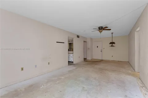 $318,000 | 8277 Southwest 128th Street, Unit 108, Pinecrest, FL 33156