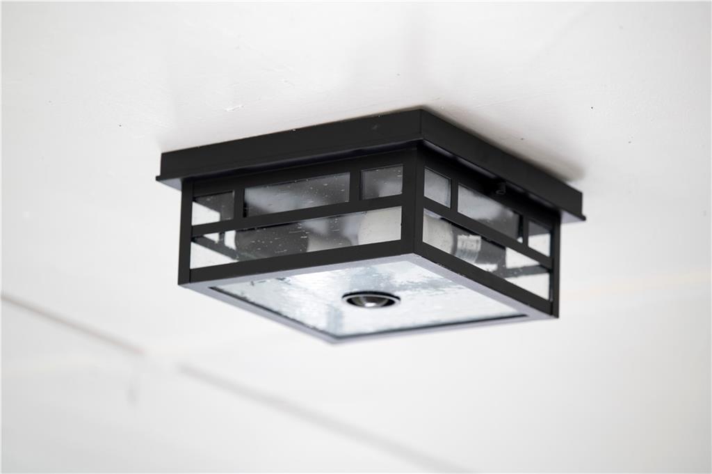 2773 Pasco Lane Southeast Atlanta, GA 30316 - Photo 29 of 40 a view of staircase