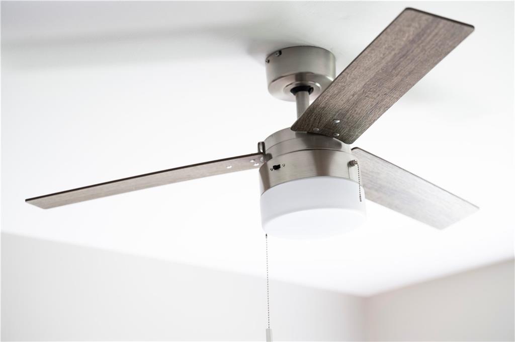 2773 Pasco Lane Southeast Atlanta, GA 30316 - Photo 36 of 40 a bathroom with a sink and mirror