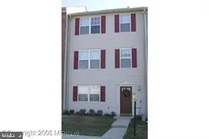 $2,700 | 106 Charles Street, Fredericksburg, VA 22405
